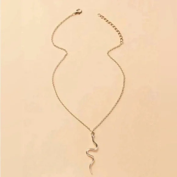 Elegant Gold Snake Pendant Necklace
